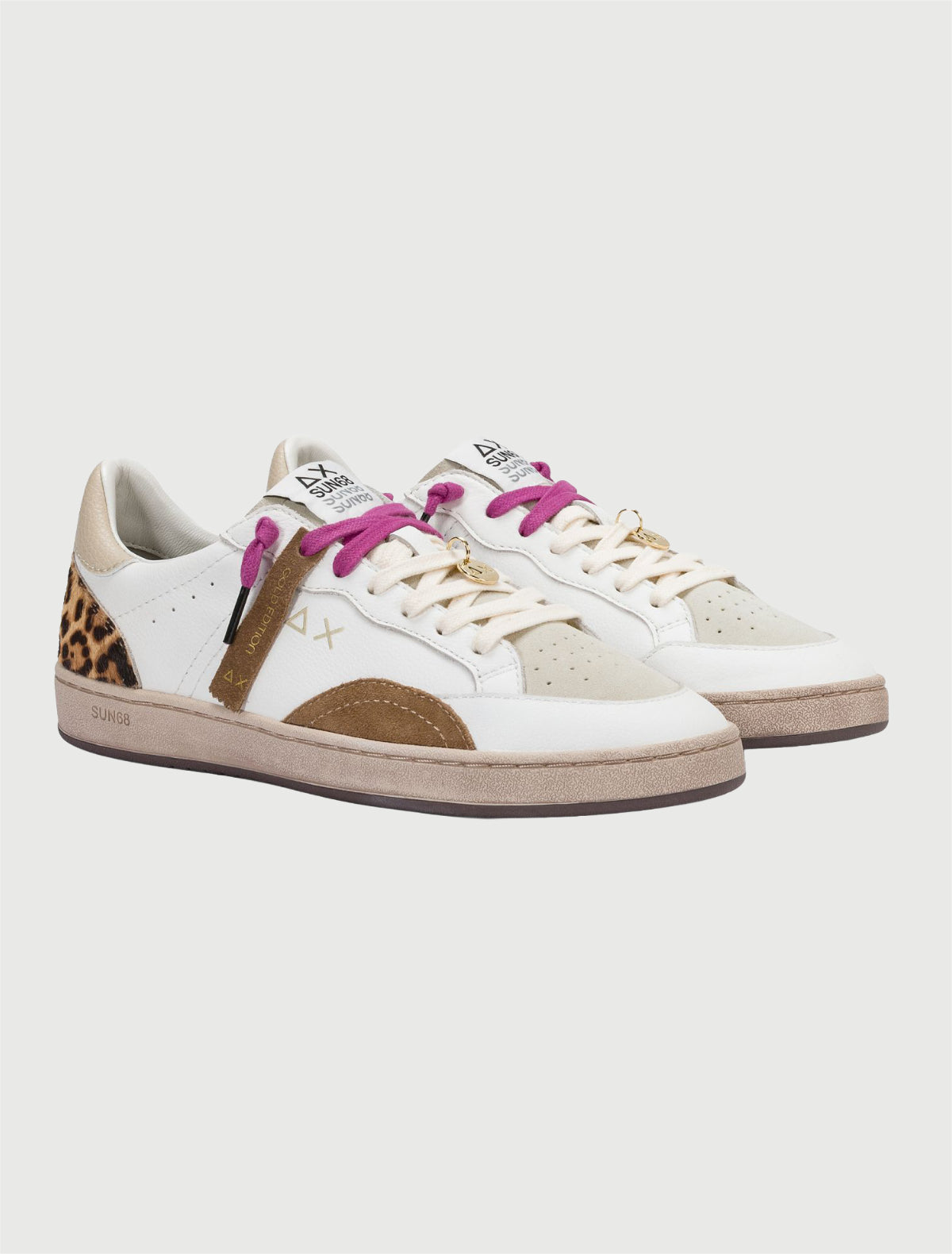SUN68 - Sneaker Urban Street in pelle con charm biancomarrone volpe-1