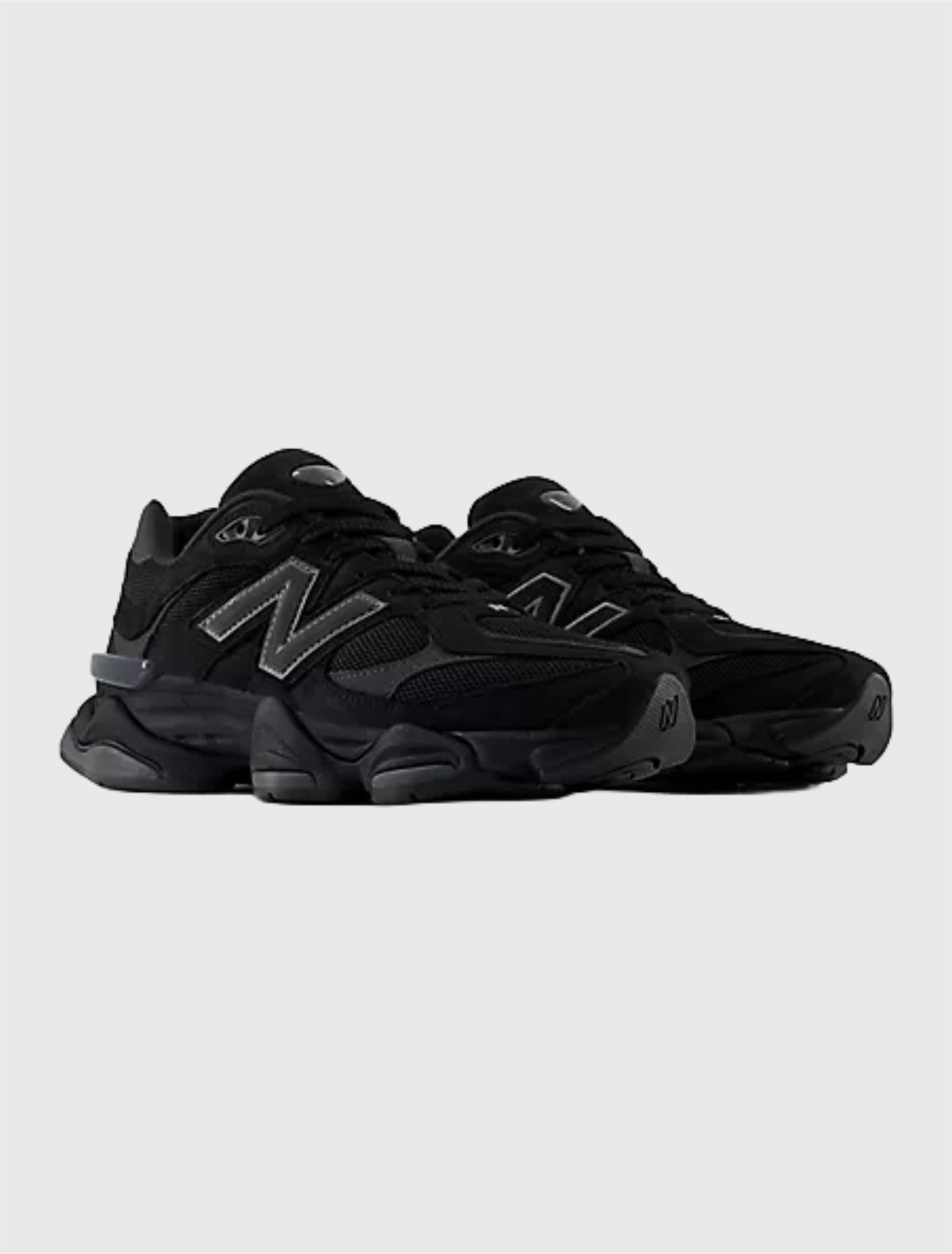 New Balance U9060ZGE BLACK con BLACK CEMENT