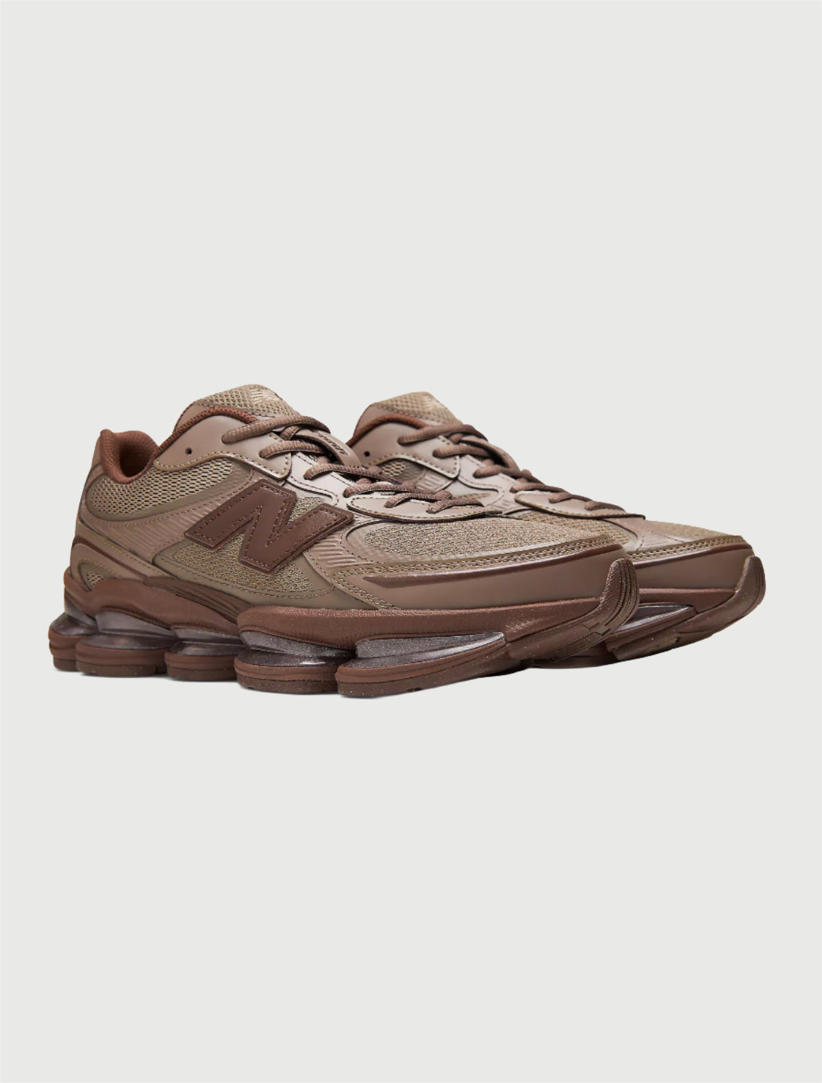 New Balance U20004EY THUNDER BROWN con PUMPERNICKEL-1