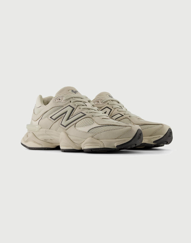 New Balance U906078T - SHIPYARD con LINEN