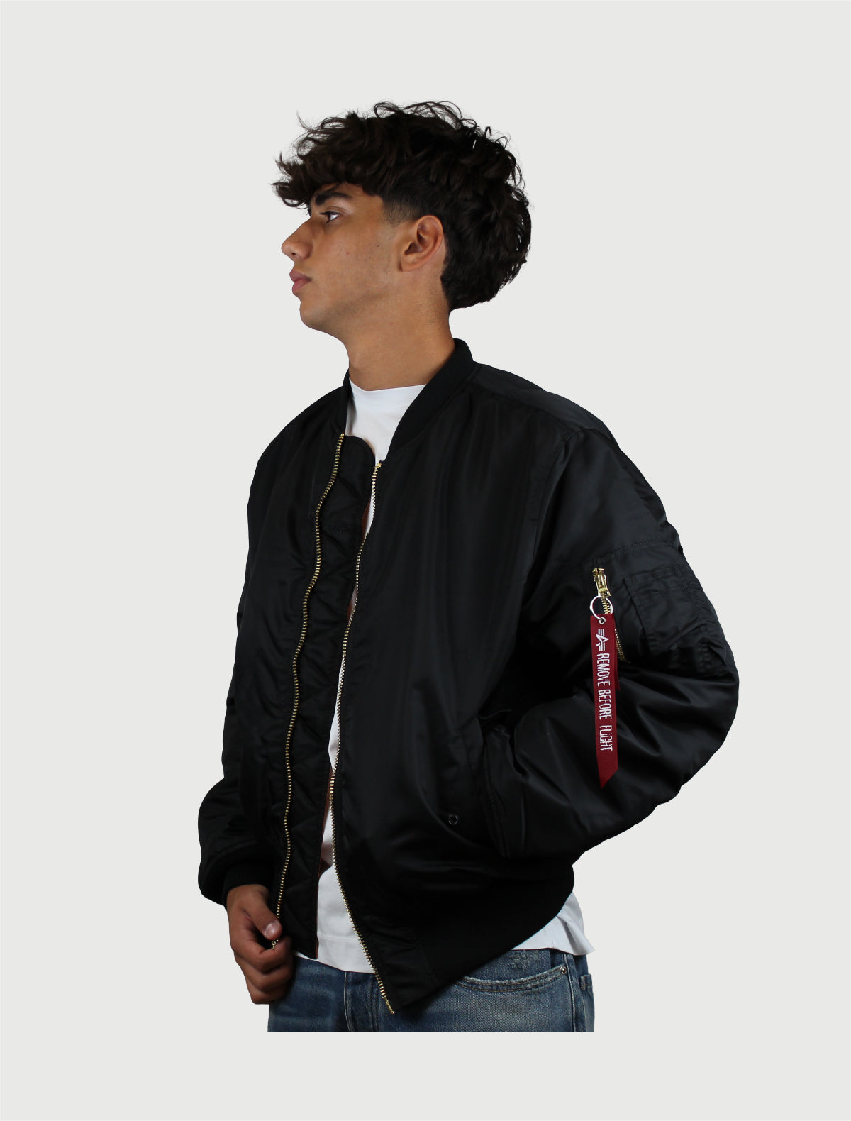 ALPHA INDUSTRIES -  Heritage Bomber Jacket Nero-2