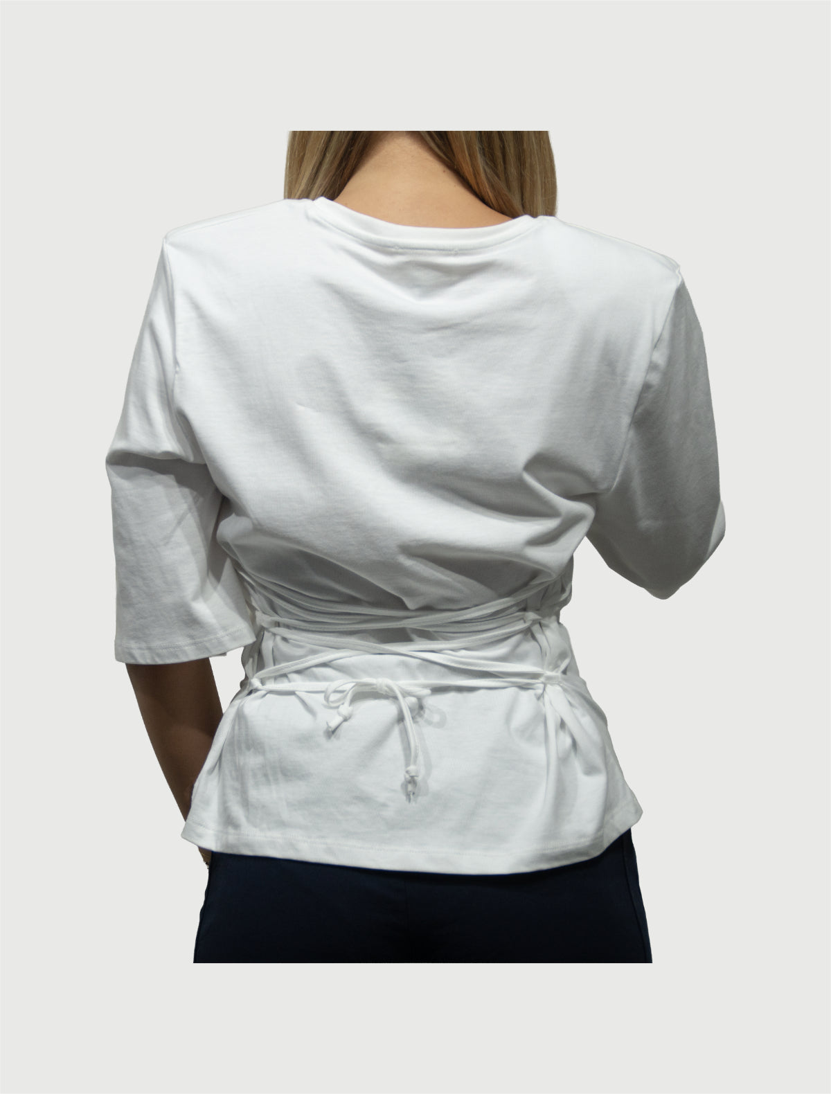 VICOLO - T-Shirt con Lacci-2