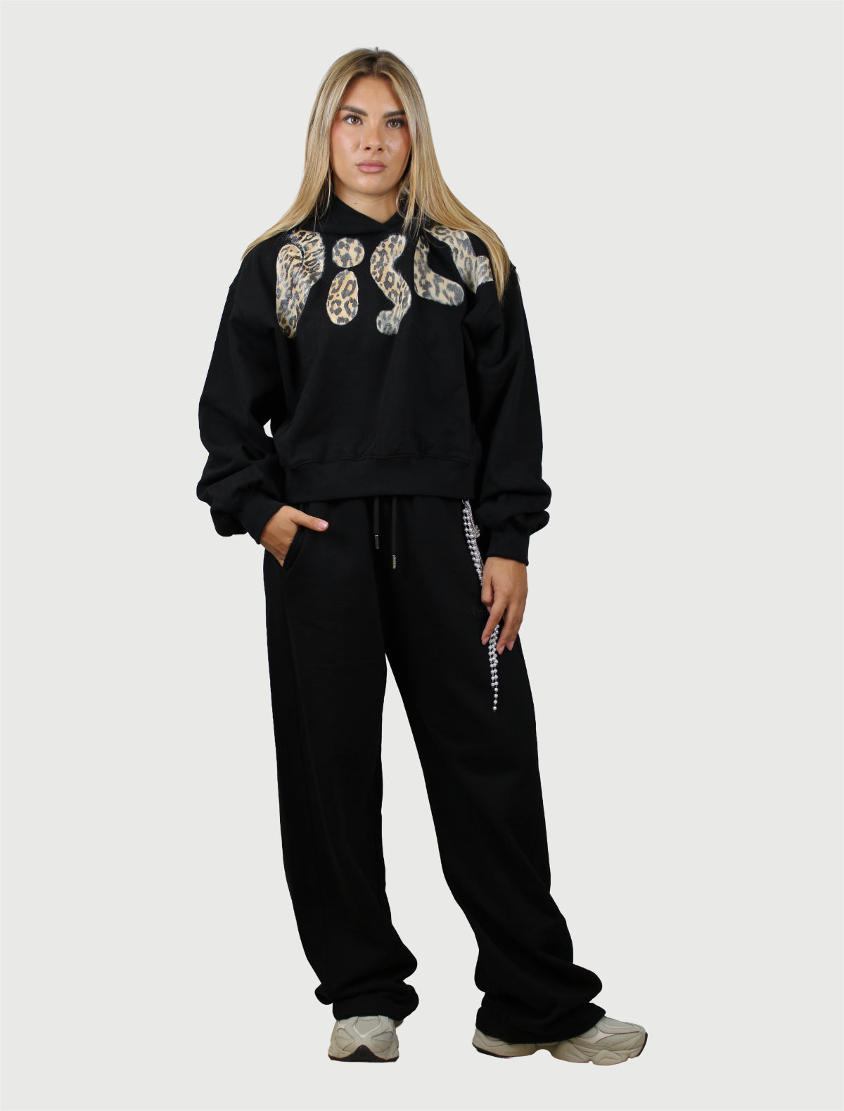 DISCLAIMER - Maglia Donna con cappuccio in Felpa Nero-3