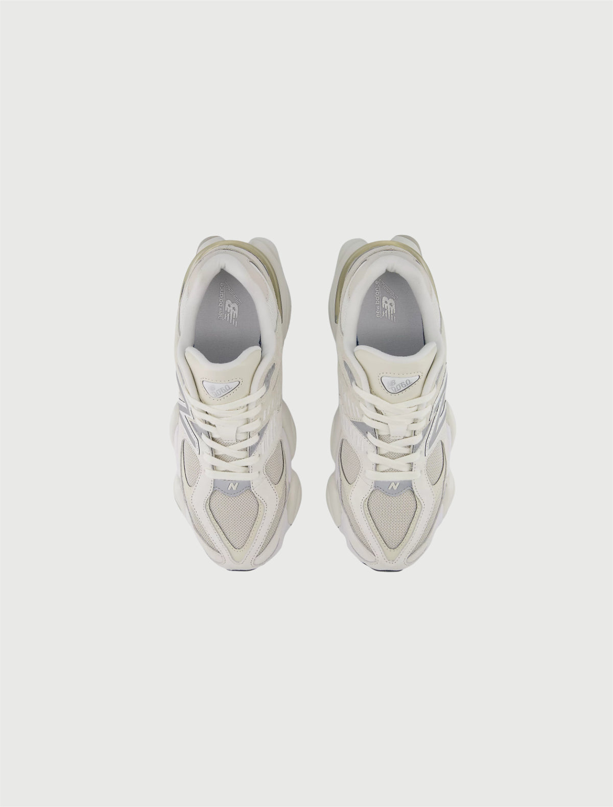 New Balance U9060WHT SEA SALT con MOONBEAM e Turtledove-3