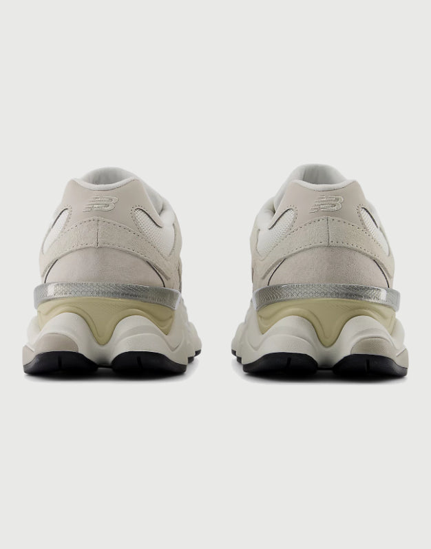 New Balance  9060 WHT - SEA SALT-4