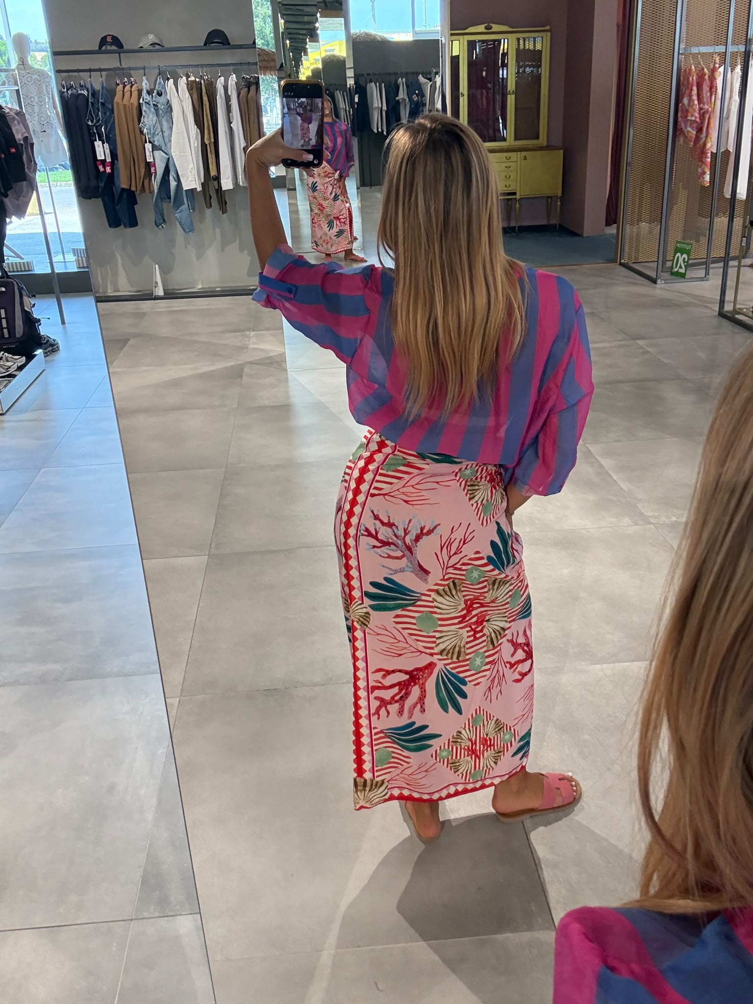 HaveONE - The Island - Gonna Lunga Foulard Rosa-2
