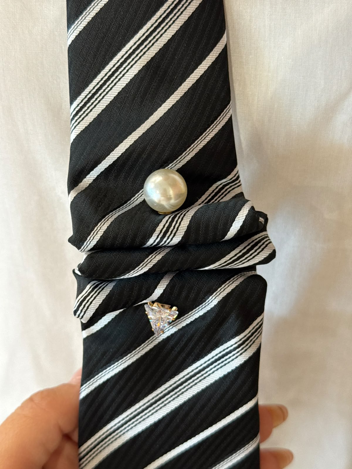 VICOLO - Camicia con Cravatta e Spilla-2