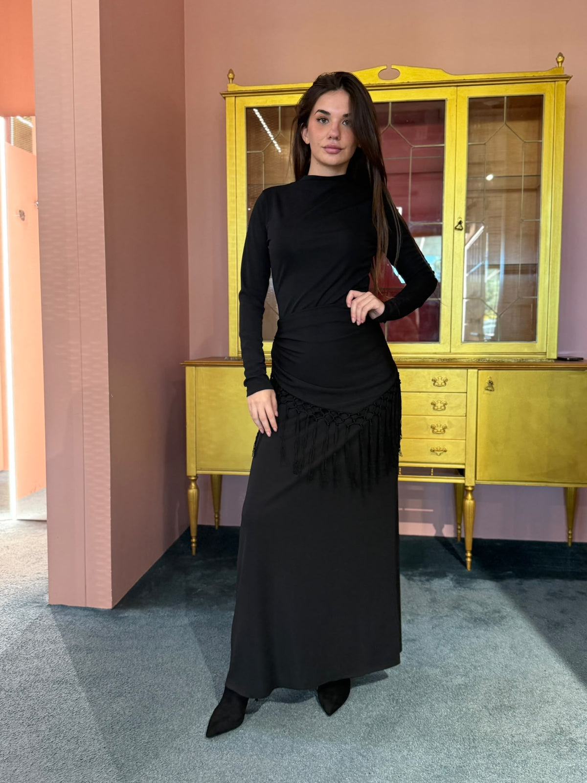 Tensione In - Abito Nero Maglina con pareo Frange-3