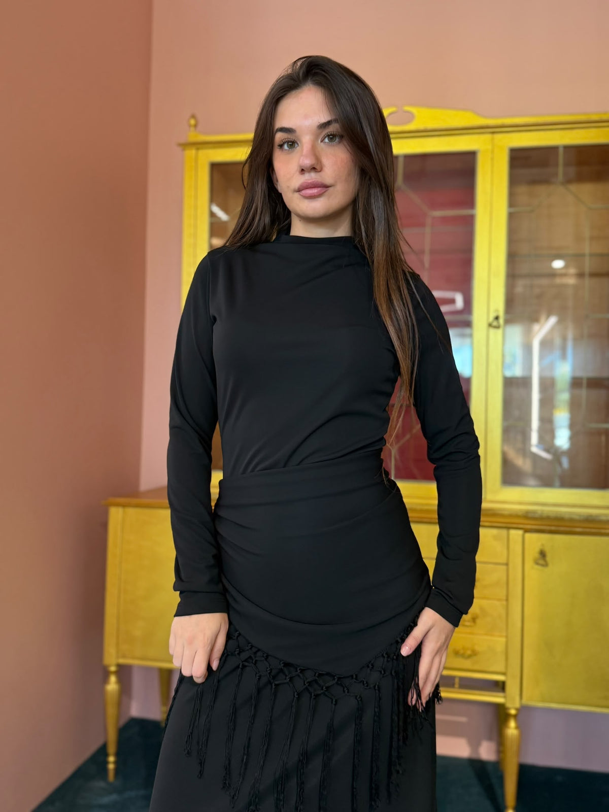 Tensione In - Abito Nero Maglina con pareo Frange-2